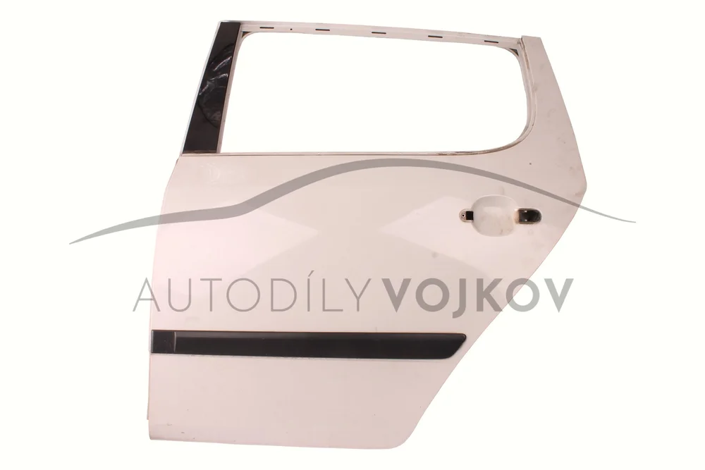 Dveře zadní levé hatchback 5J6833055 v:69365 Dveře zadní levé hatchback 5J6833055 v:69365