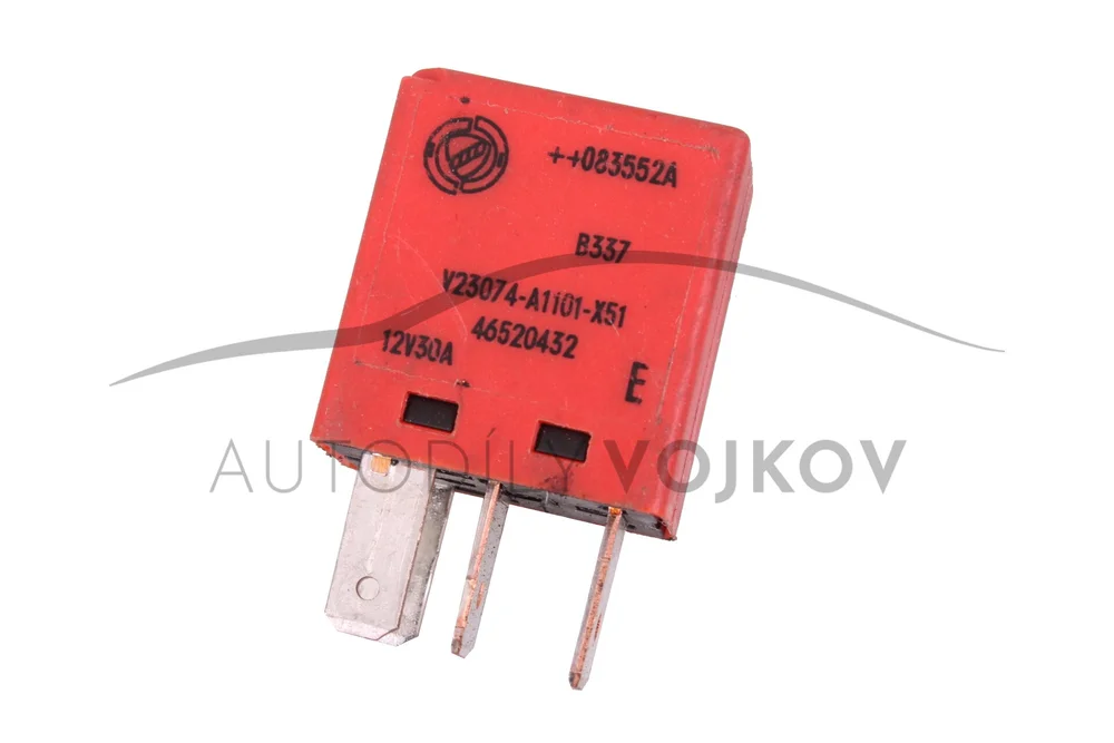 Relé 30A červené 46520432 v:19191 Relé 30A červené 46520432 v:19191
