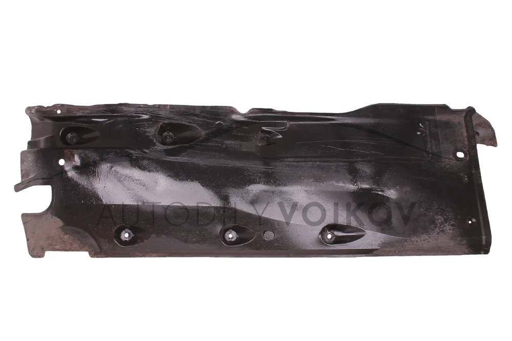 Kryt podlahy pravý 3T0825202F v:124436
