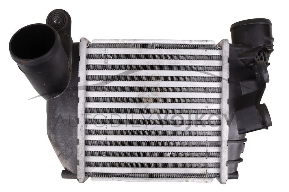 Chladič nasávaného vzduchu – intercooler 1J0145803T 1J0145803S v:63789
