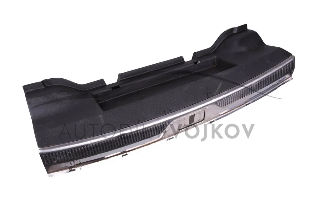 Kryt nákladové hrany zavazadlového prostoru 3T5863459B v:105415 Kryt nákladové hrany zavazadlového prostoru 3T5863459B v:105415