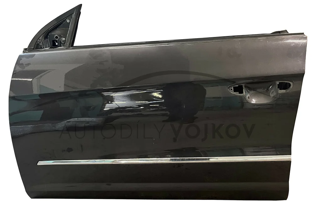 Dveře přední levé 3C8831055H v:95196